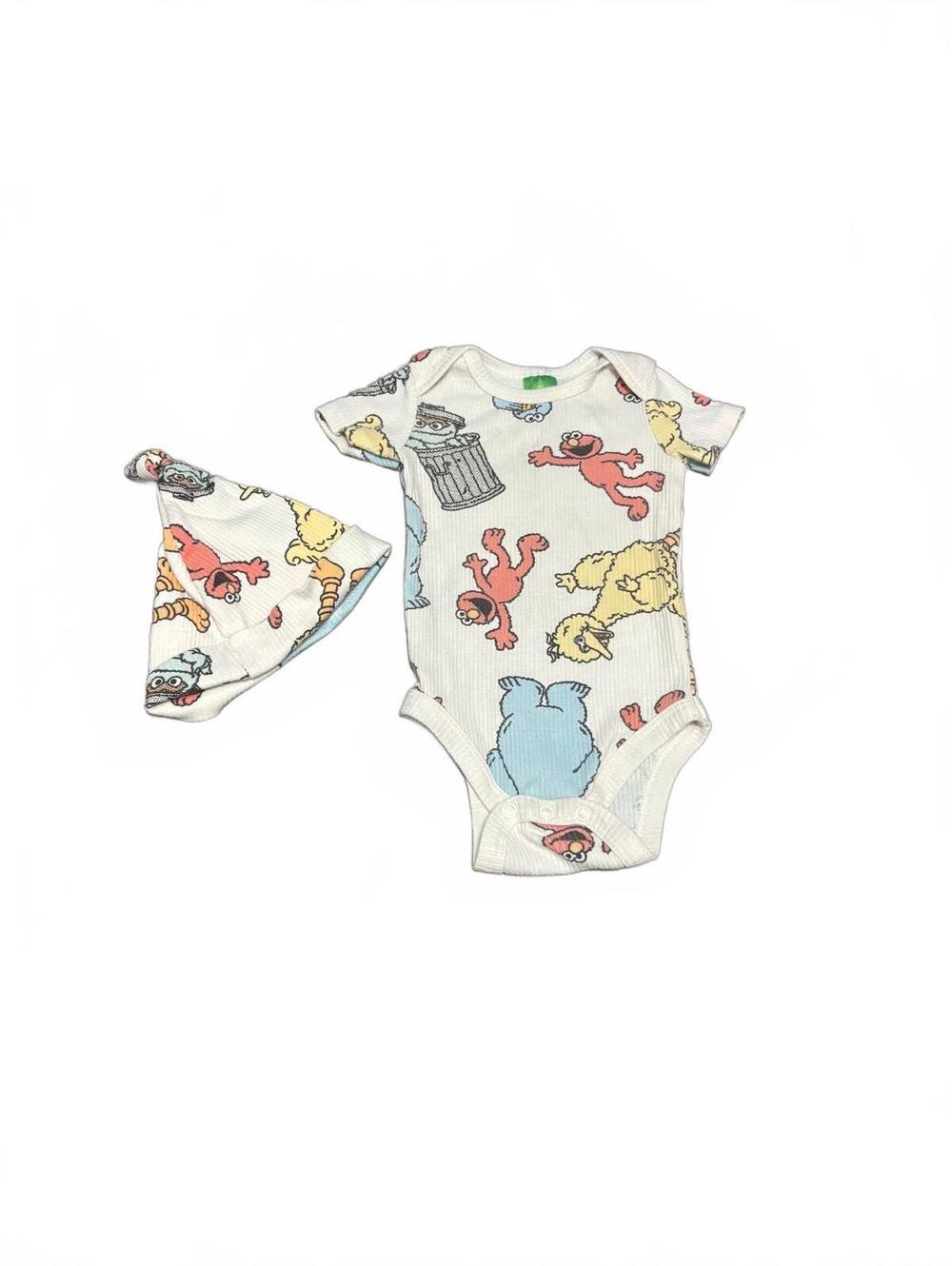 Sesame Street Baby Bodysuit and Hat Set 18M